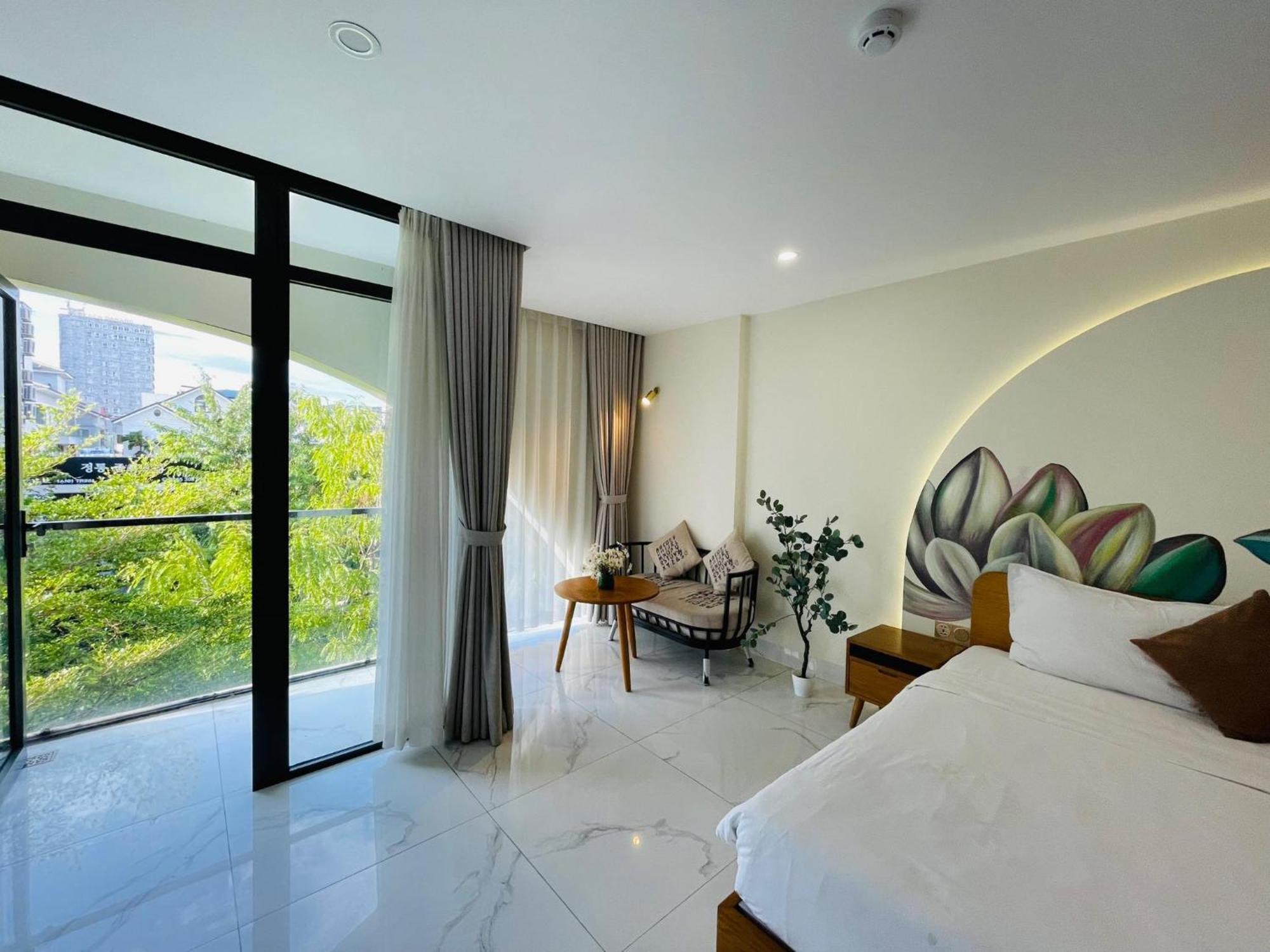 Maple Suite Hotel & Apartment Da Nang Exterior foto